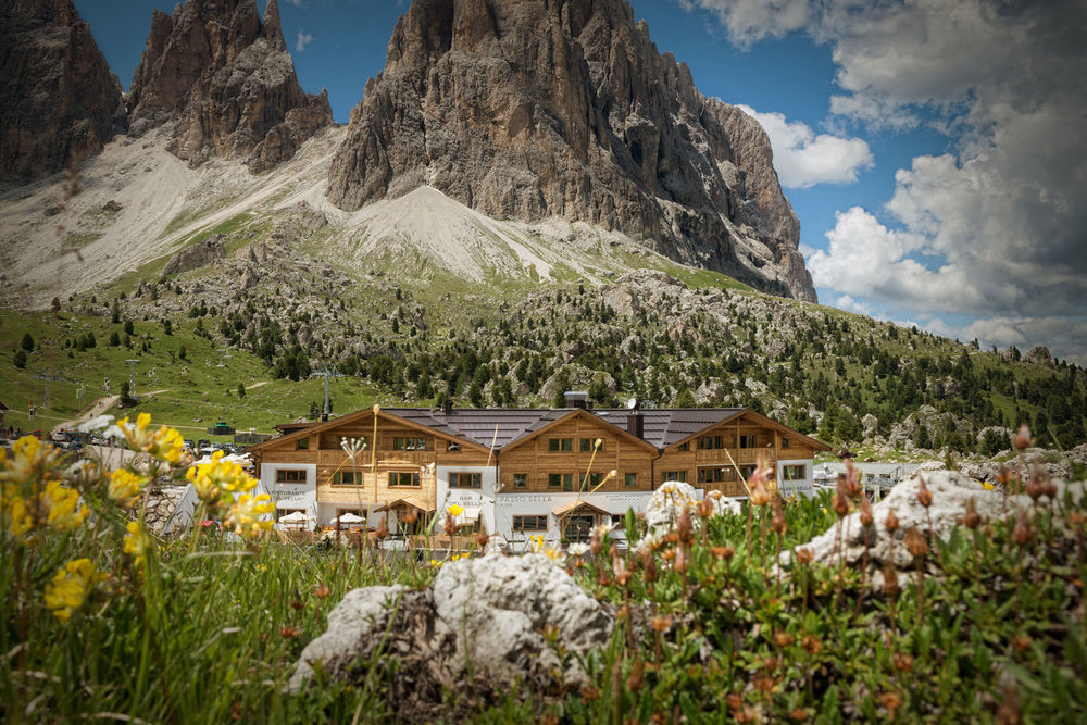 Passo Sella Dolomiti Mountain Resort Selva di Val Gardena Bagian luar foto